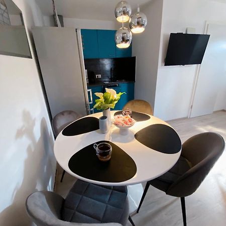 Jm-Sutomiscica-Holiday House On The Beach Extérieur photo