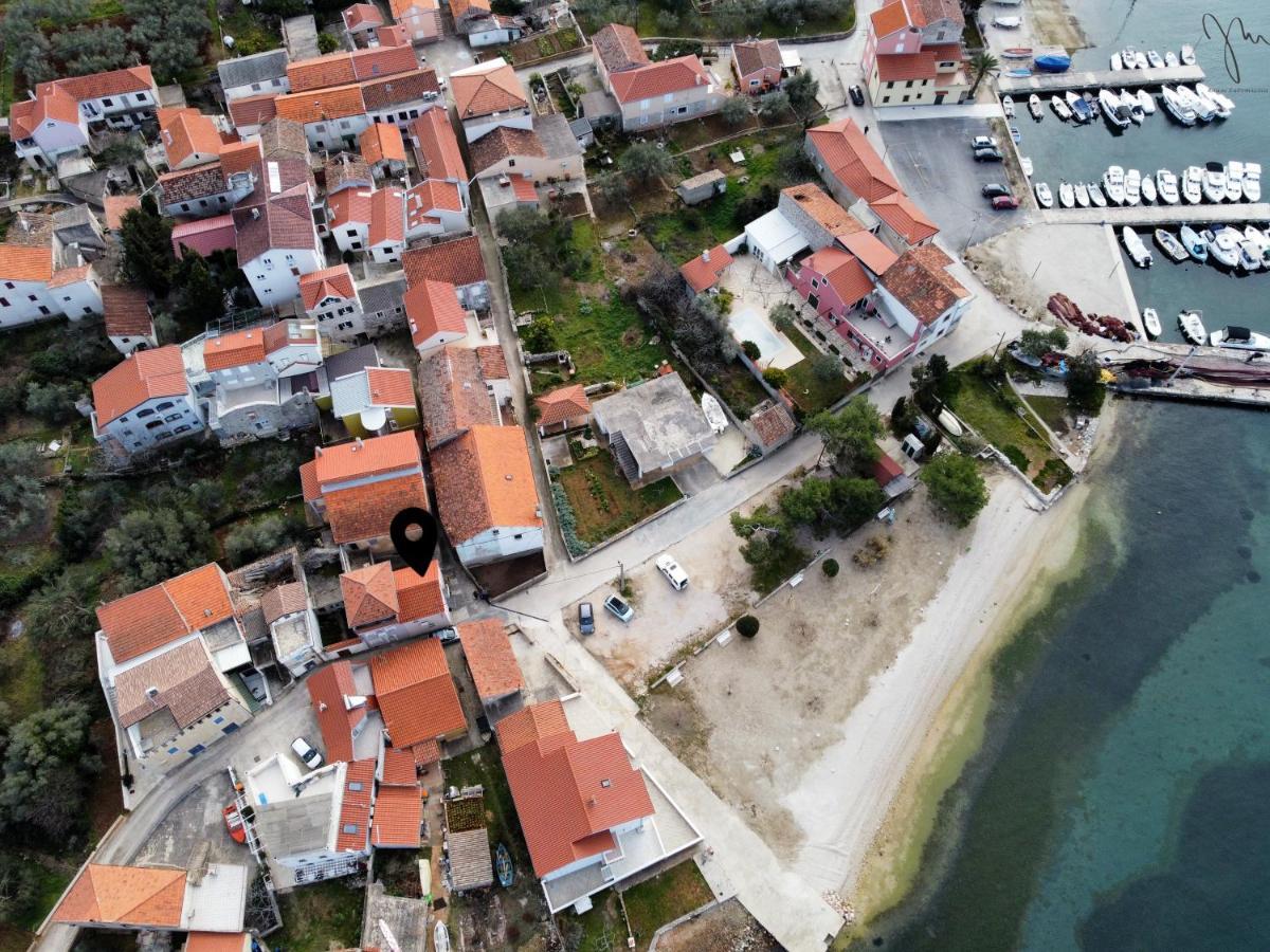 Jm-Sutomiscica-Holiday House On The Beach Extérieur photo